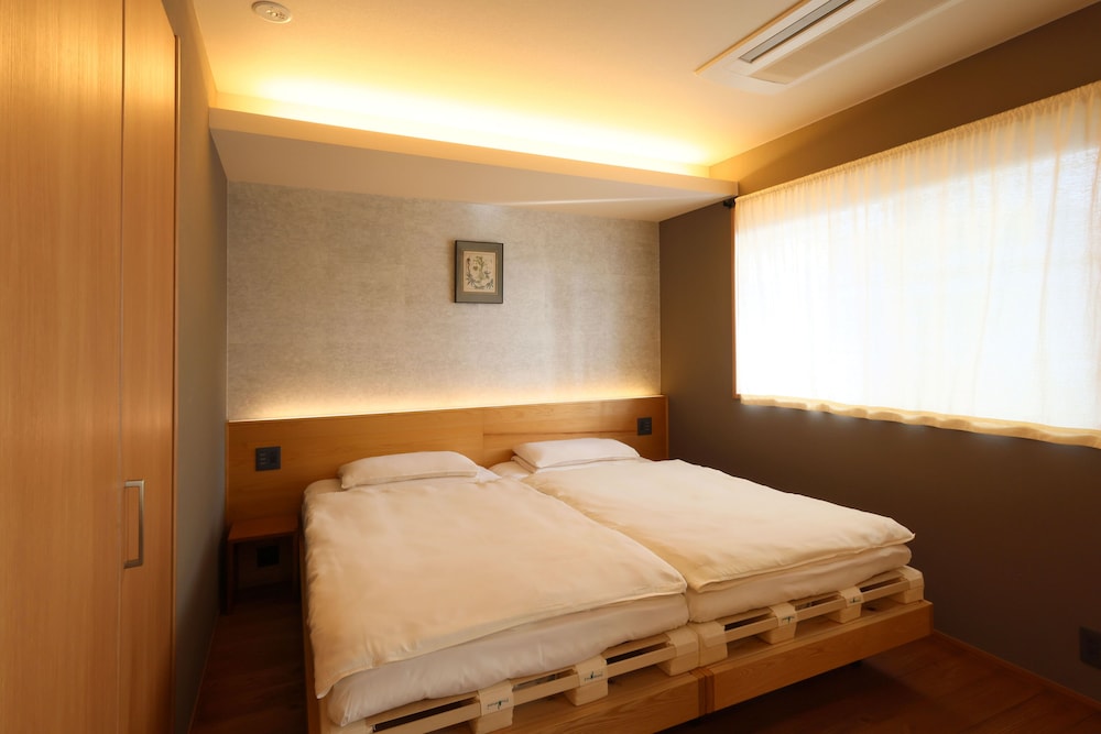 ラグジュアリースイート 禁煙 客室2 | 眠音ホテル