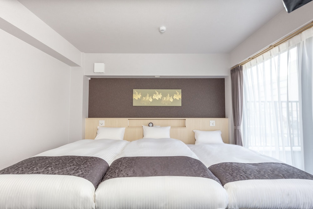 ラグジュアリー ツインルーム 客室1 | hotel GOCO stay 京都四条河原町