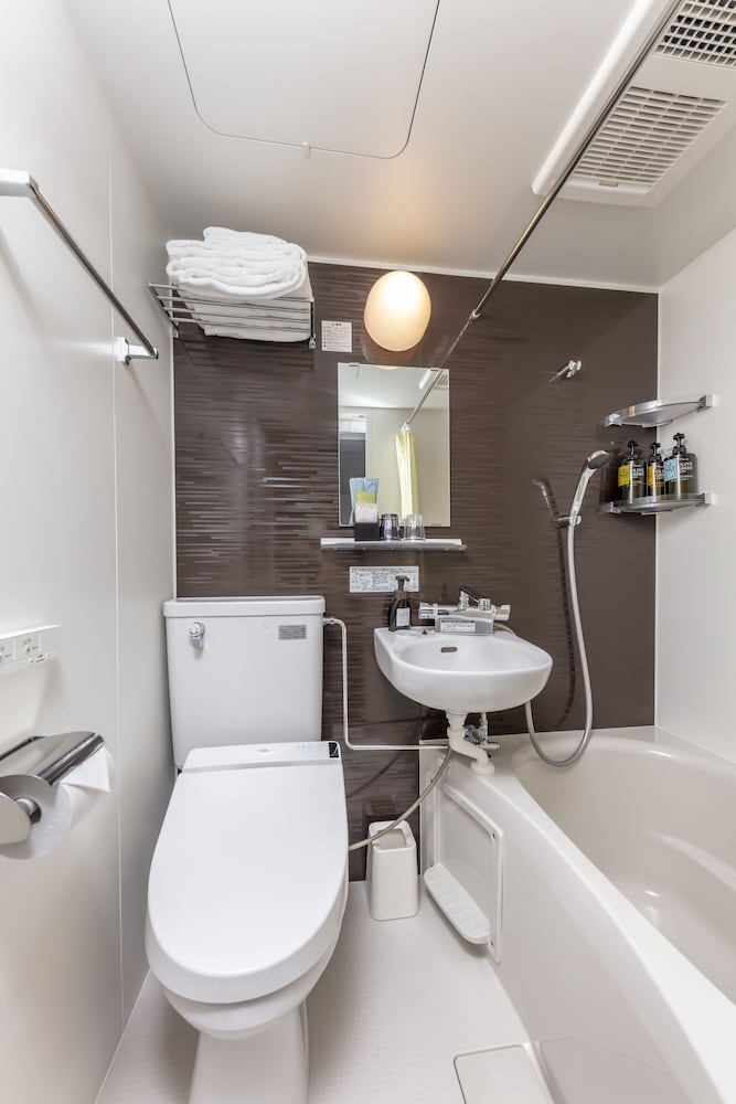 ダブルルーム バスルーム0 | hotel GOCO stay 京都四条河原町