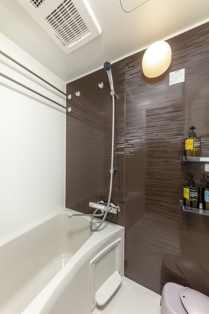 デラックス ルーム バスルーム1 | hotel GOCO stay 京都四条河原町