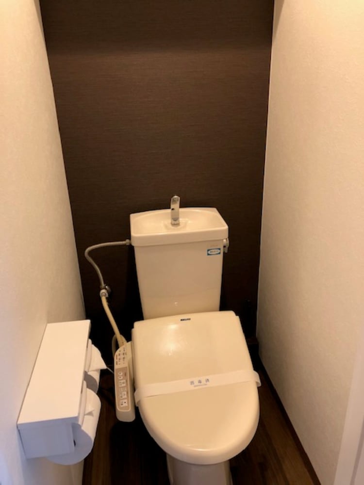 ツインルーム バスルーム1 | ホテルヒルトップ