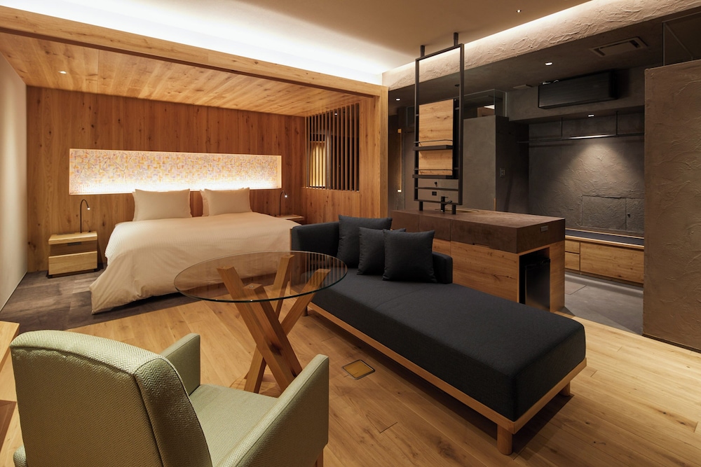 デラックスキングルーム 禁煙 客室2 | SEKIYA RESORT GALLERIA MIDOBARU