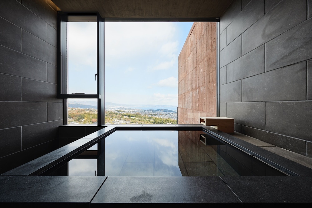 2ベッドルームスイート 禁煙 バスルーム1 | SEKIYA RESORT GALLERIA MIDOBARU