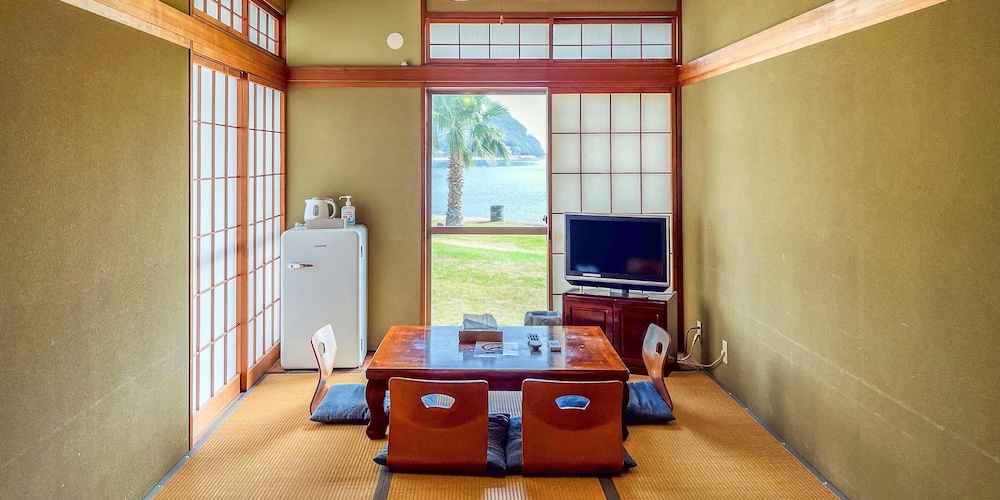 和室14畳 7号 客室3 | シータイガーアイランドイン小豆島