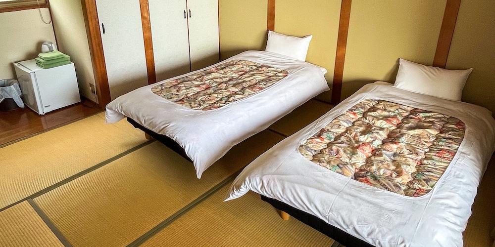 和室ベッドツイン21·22号 (バス·トイレ共用) | シータイガーアイランドイン小豆島