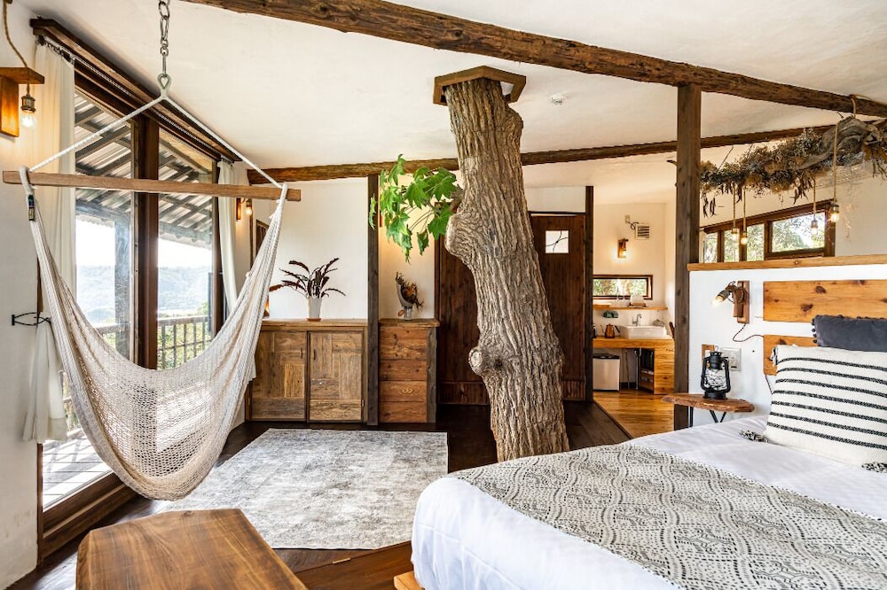 メインイメージ | ツリーハウスホテル 森の巣箱