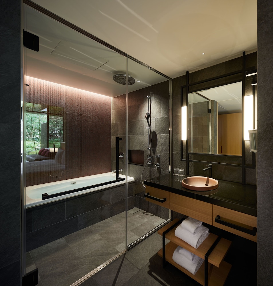 デラックス ルーム シングルベッド 2 台 禁煙 バスルーム0 | ギャリア・二条城 京都