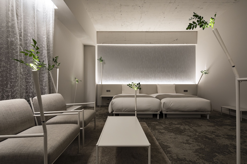 藤本壮介ルーム | 白井屋ホテル