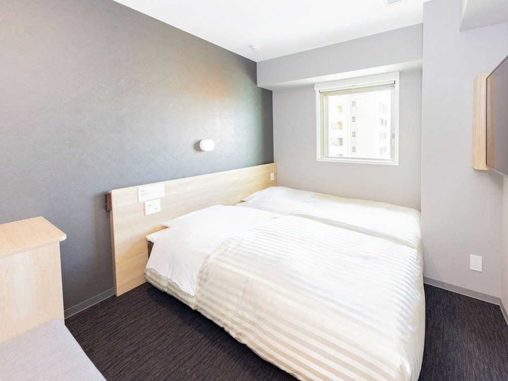 ツインルーム 禁煙 | スーパーホテル札幌・北 5 条通