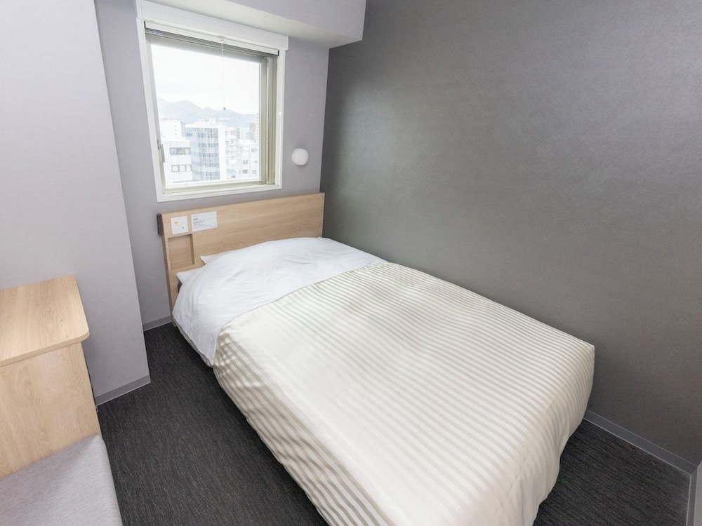 スタンダード ルーム 禁煙 | スーパーホテル札幌・北 5 条通