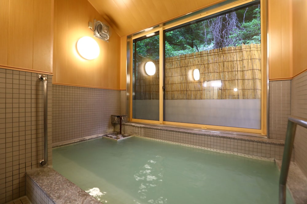 温泉3 | スパビレッジカマヤ別館 湯恵山荘