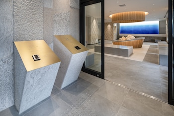 沖縄逸の彩ホテル