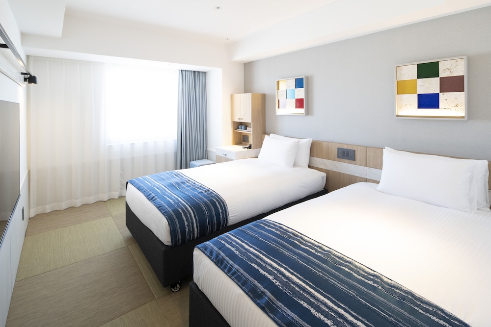 ベーシック ツインルーム(2名様利用) 禁煙 | 沖縄逸の彩ホテル