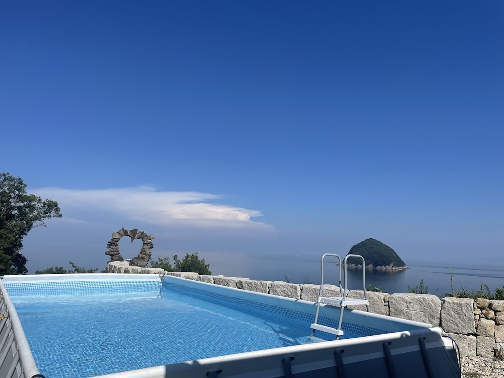 プール1 | Vacation house in Shodo island