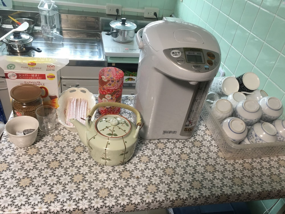 スタンダード ツインルーム 共用バスルーム・トイレ 禁煙 コーヒー / コーヒーメーカー0 | 民家宿 いんとゅぱりとぅ～すら
