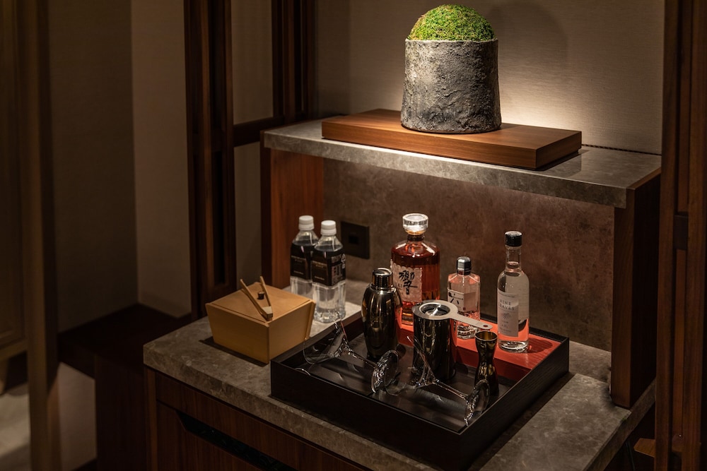 デラックススイート キング ミニバー0 | HOTEL THE MITSUI KYOTO ラグジュアリーコレクションホテル & スパ