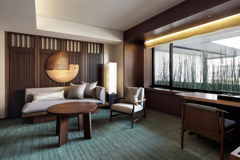 デラックススイート キング | HOTEL THE MITSUI KYOTO ラグジュアリーコレクションホテル & スパ