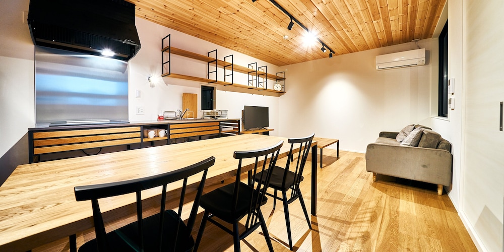 Rakuten STAY HOUSE x WILL STYLE 宮崎青島 【102】 客室内のダイニングエリア0 | Rakuten STAY HOUSE x WILL STYLE 宮崎青島