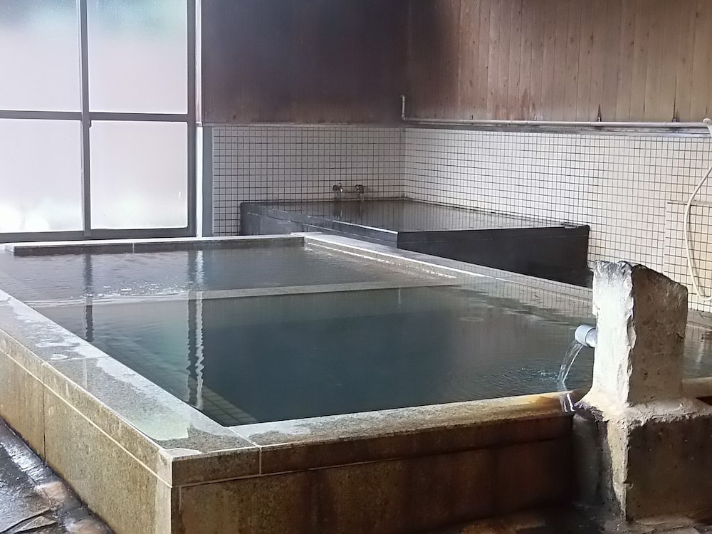 和室8畳 バスなし バスルーム0 | 布引観音温泉