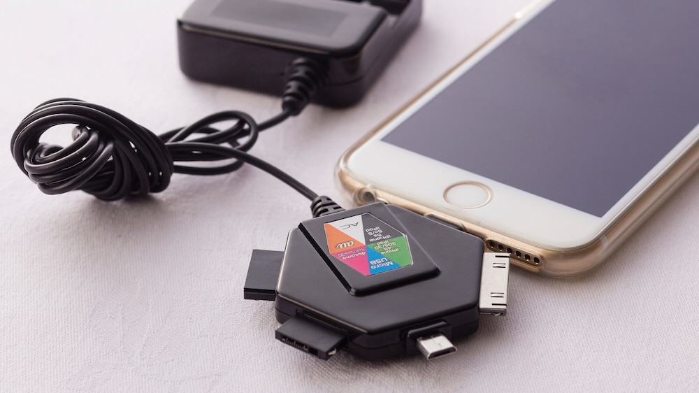 ダブルルーム 禁煙【山側】シャ ワーブース(浴槽なし) 客室の設備とサービス2 | グランヴィリオホテル宮島 和蔵