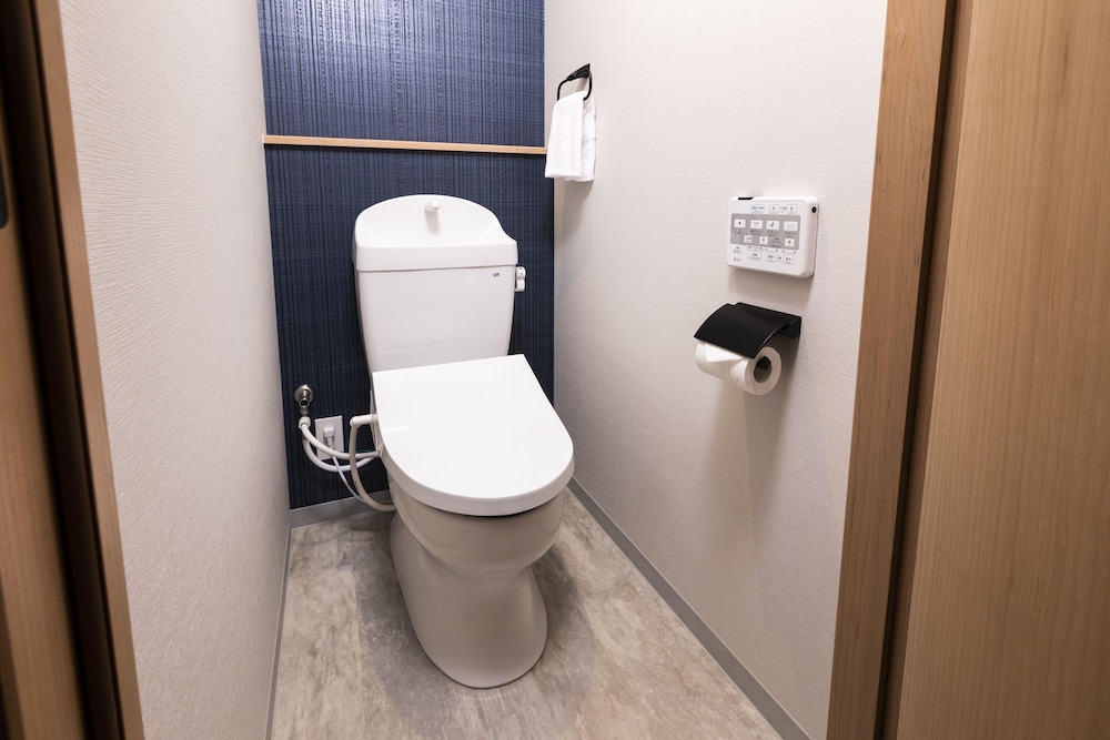 エコノミー ツインルーム 禁煙 バスルーム2 | Rinn Niomon