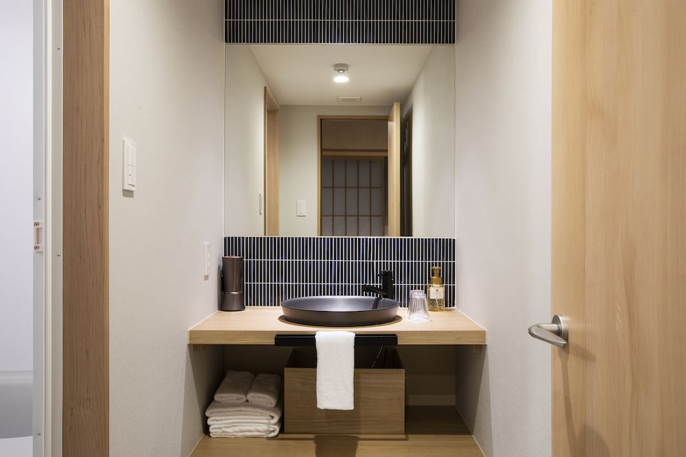 エコノミー ツインルーム 禁煙 バスルーム0 | Rinn Niomon