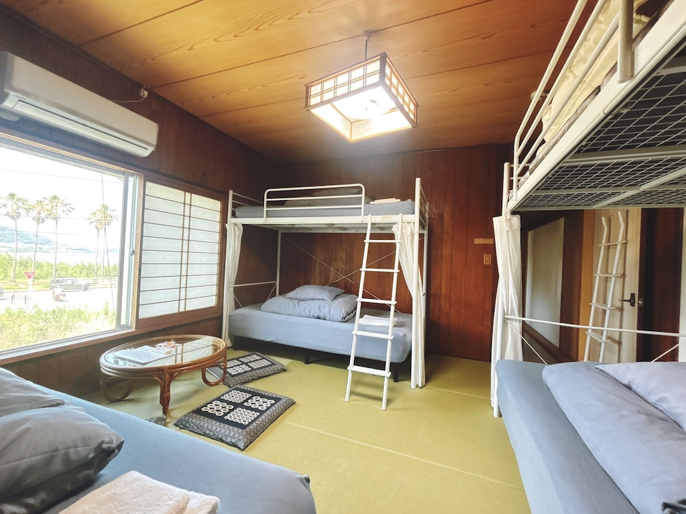 ファミリー ルーム 禁煙 | Guest House & Beach Cafe fuego