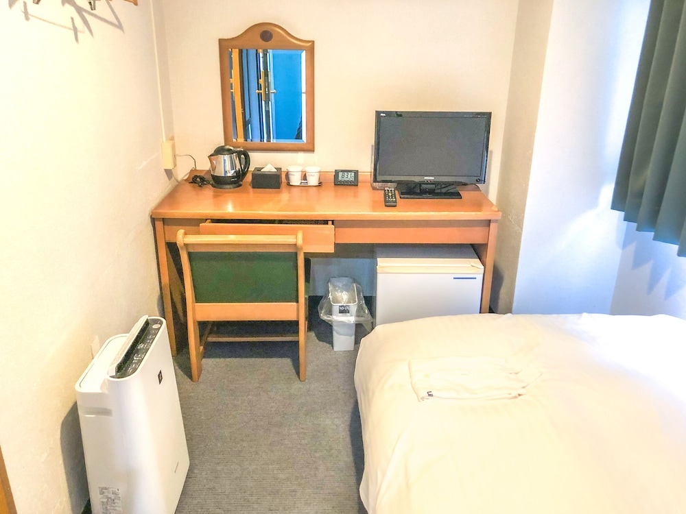 シングルルーム 禁煙 客室1 | ホテルリブマックス BUDGET 那覇松山