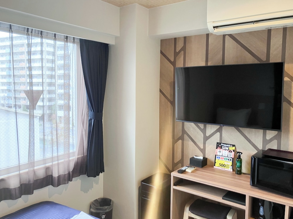 シングルルーム 喫煙可 客室2 | ホテルリブマックス BUDGET 那覇松山