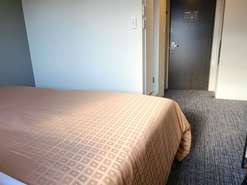 ツインルーム 喫煙可 客室3 | 天然温泉ホテルリブマックス PREMIUM 長野駅前