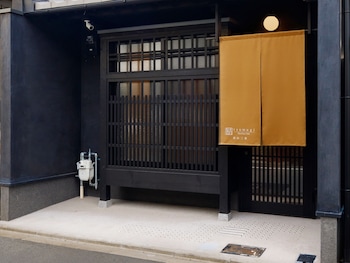 奏 東山三条