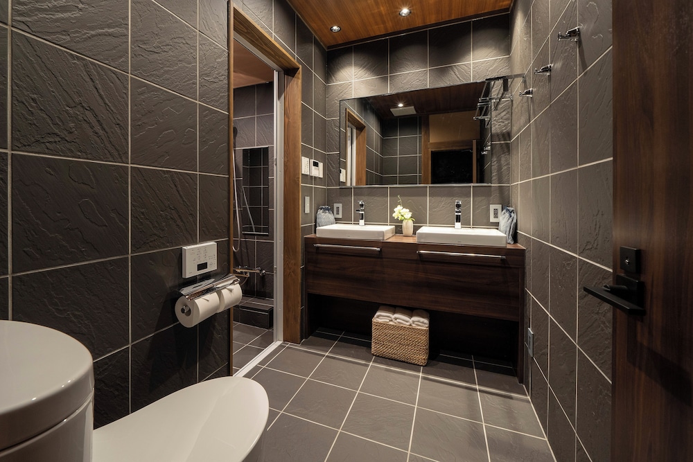 水引 バスルーム2 | Kagabi Machiya House