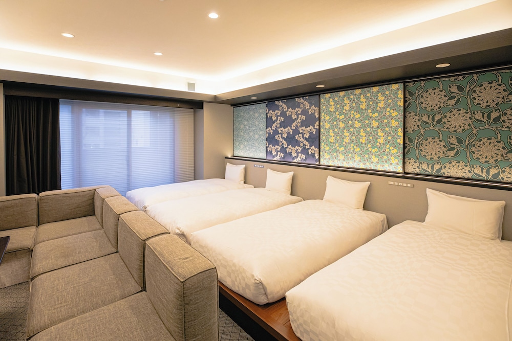 デラックス 4 人部屋 客室1 | ゴールドステイ栄