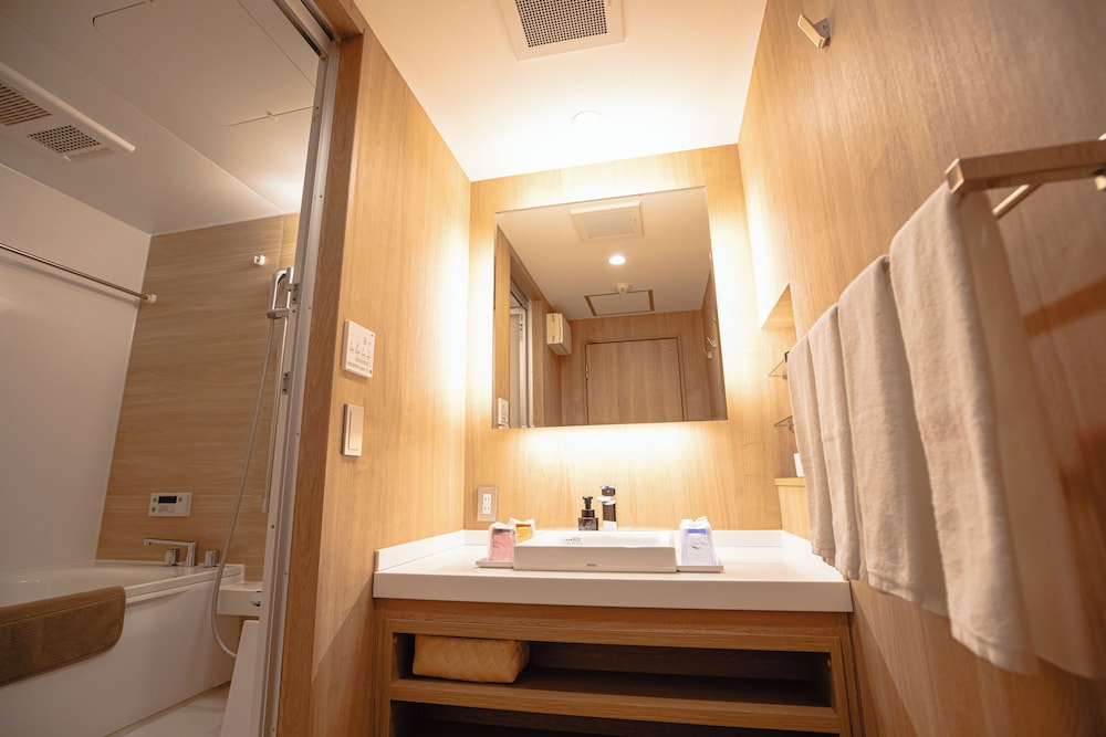 コンフォート 4 人部屋 バスルーム0 | ゴールドステイ栄