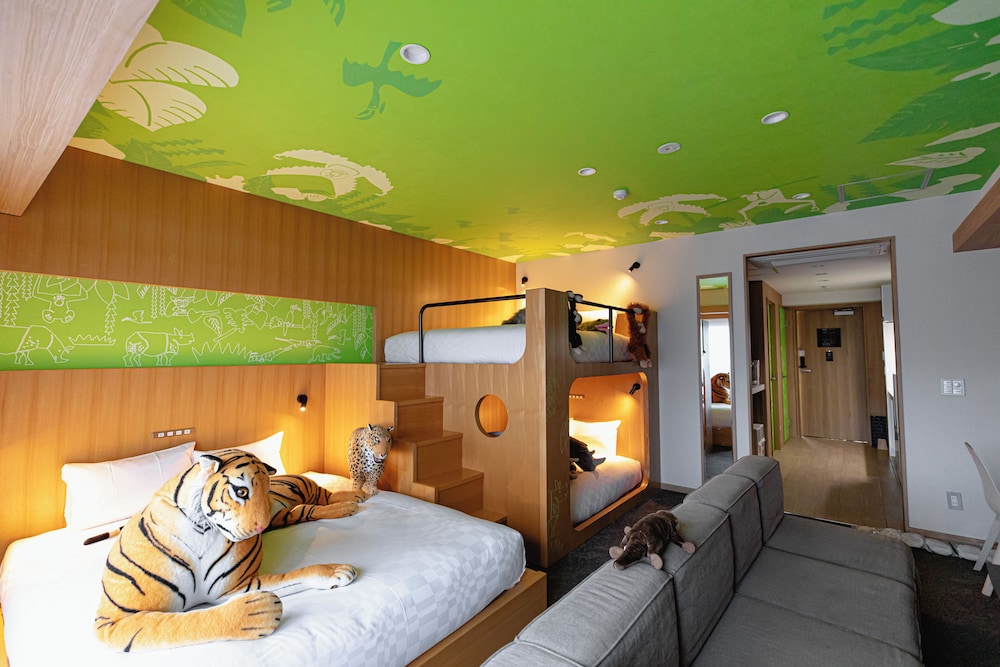 プレミアム ルーム 客室2 | ゴールドステイ栄