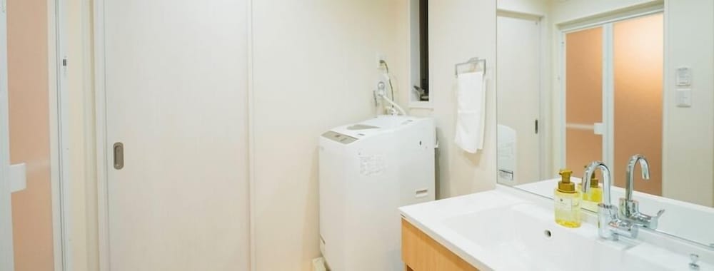 デラックス ツインルーム 禁煙 客室5 | Vieuno Stay Hakata 2
