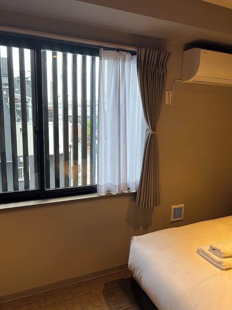スタンダード ツインルーム 禁煙 客室3 | IKOI HOTEL