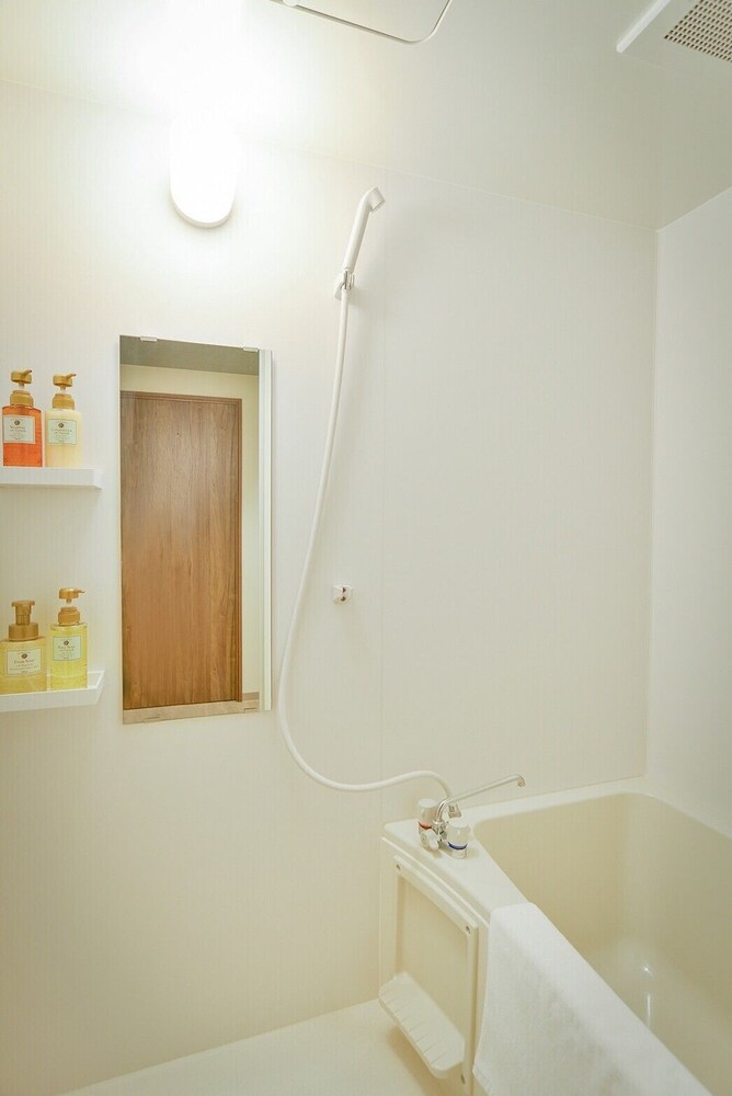 スタンダード ツインルーム 禁煙 バスルーム0 | IKOI HOTEL