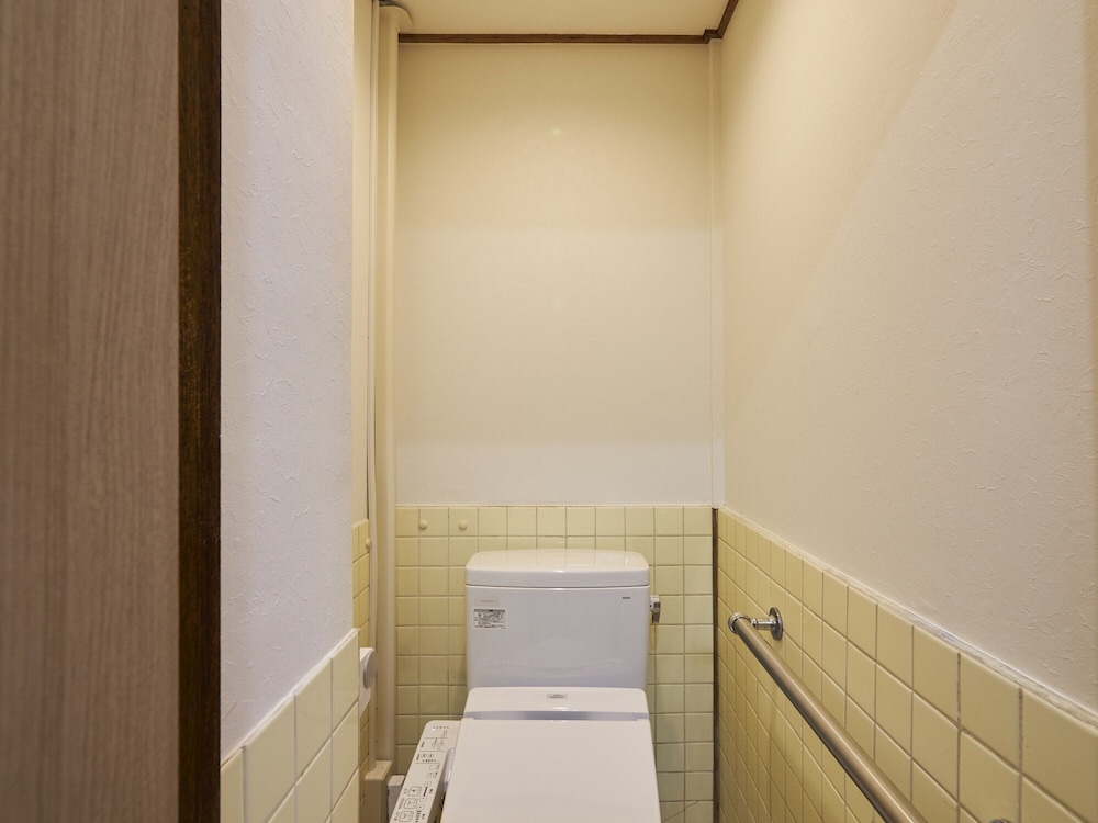 アパートメント 禁煙 (3F) バスルーム1 | おやど紀伊国屋 新地町