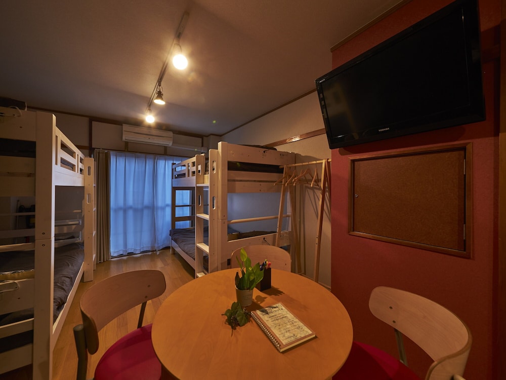 アパートメント 禁煙 (3F) 客室内のダイニングエリア2 | おやど紀伊国屋 新地町