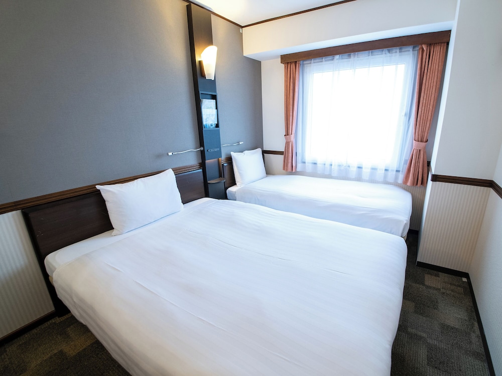 スタンダード ツインルーム 禁煙 客室1 | 東横 INN ホスピタルイン獨協医科大学