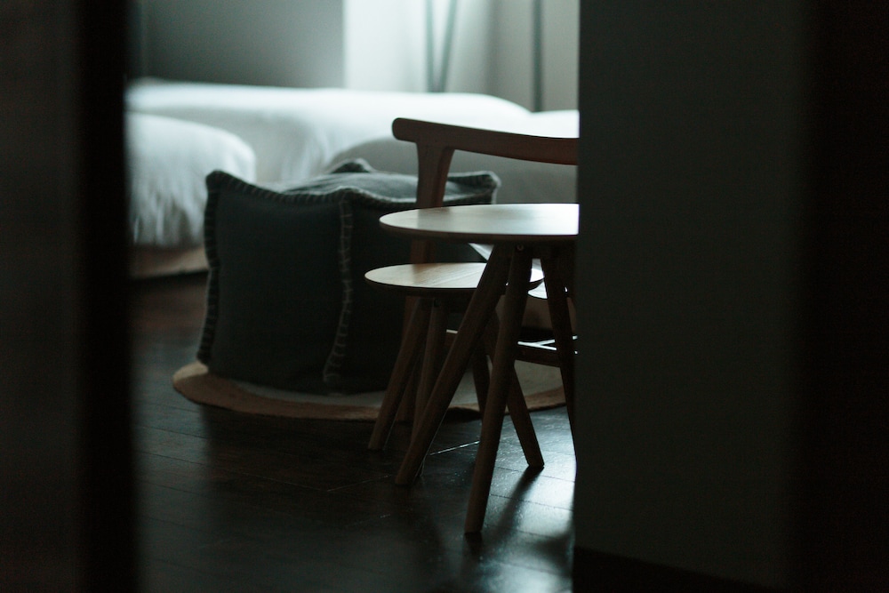 4 人部屋 禁煙 (1907) 客室8 | ランプスタンド ステイ 旭川