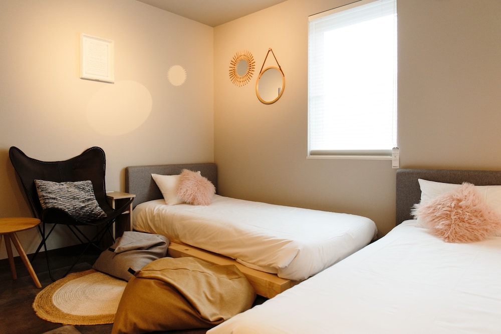 トリプルルーム 禁煙 (1908) 客室6 | ランプスタンド ステイ 旭川