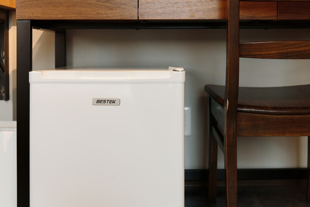 トリプルルーム 禁煙 (1908) 小型冷蔵庫0 | ランプスタンド ステイ 旭川