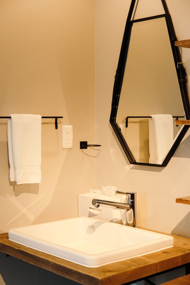 トリプルルーム 禁煙 (1908) 客室の設備とサービス0 | ランプスタンド ステイ 旭川