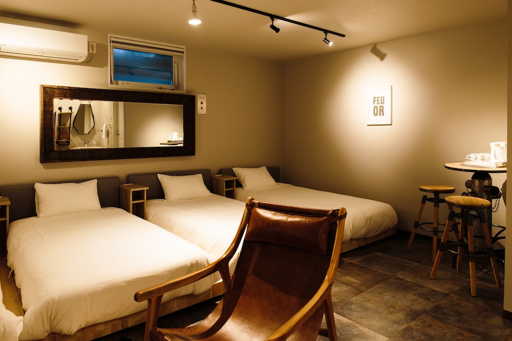 4 人部屋 禁煙 (2020) 客室1 | ランプスタンド ステイ 旭川