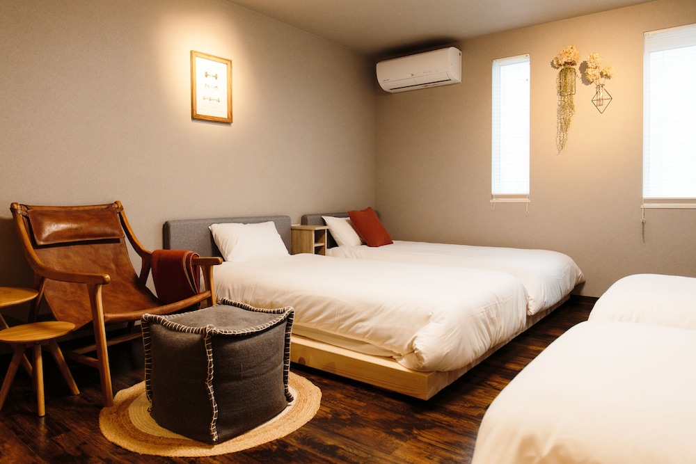 4 人部屋 禁煙 (1907) 客室2 | ランプスタンド ステイ 旭川