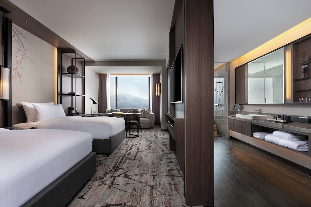 ルーム シングルベッド 2 台 客室4 | 東山ニセコビレッジ、リッツ・カールトン・リザーブ