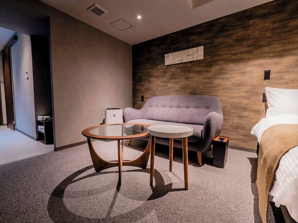 Deluxe Triple Room 客室7 | ランドーホテルなんば大阪スイーツ