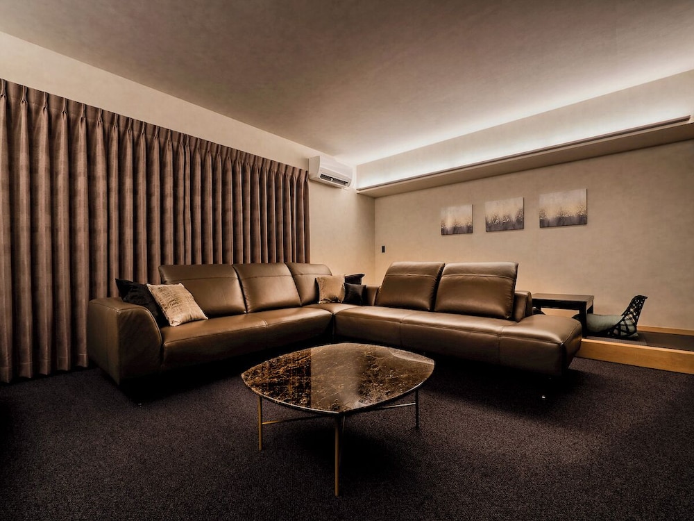 Executive Suite 客室1 | ランドーホテルなんば大阪スイーツ